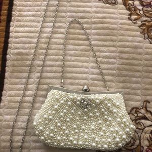 Clutch ivory